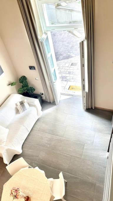 Duomo Modern Loft 100Mt From Duomo And Lake Como Luaran gambar