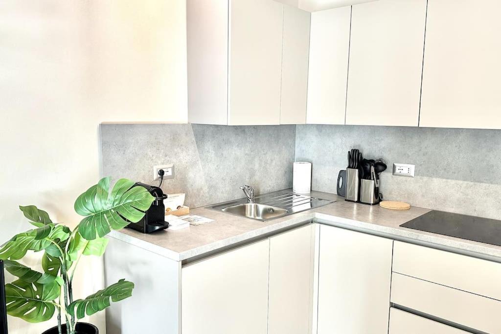 Duomo Modern Loft 100Mt From Duomo And Lake Como Luaran gambar