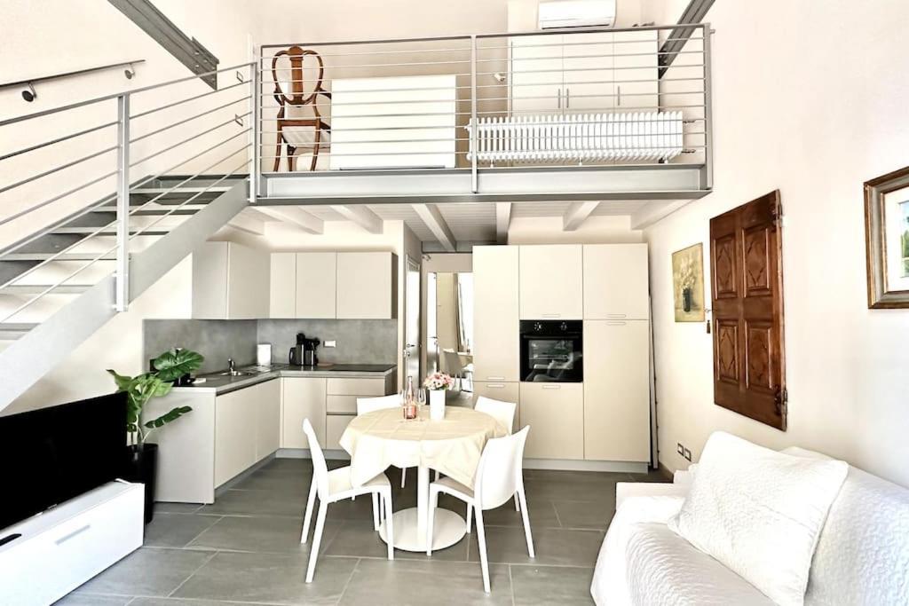 Duomo Modern Loft 100Mt From Duomo And Lake Como Luaran gambar